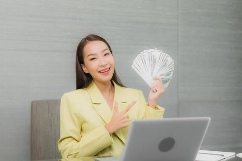 3 cung hoàng đạo đam mê làm giàu nhưng không bao giờ sống bất chấp