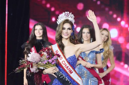 Người đẹp Anna Blanco (Venezuela) đăng quang Miss Charm 2025