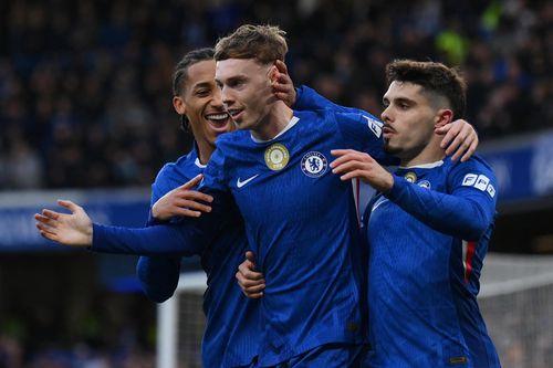 Chelsea nối dài chuỗi bất bại kỷ lục