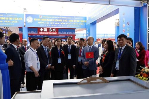 Tăng cường kết nối trên tuyến biên giới năng động của khu vực