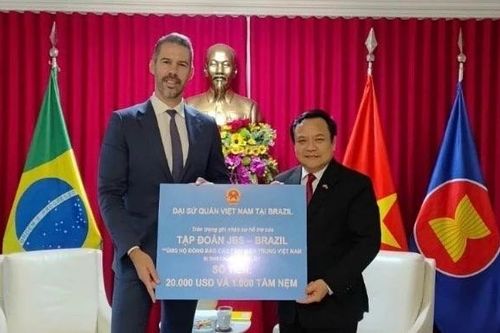 Brazil hỗ trợ nhân đạo khẩn cấp cho miền trung Việt Nam