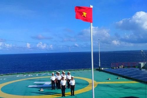 Viết tiếp câu chuyện thế hệ cha anh, bảo vệ vùng biển thềm lục địa phía Nam Tổ quốc