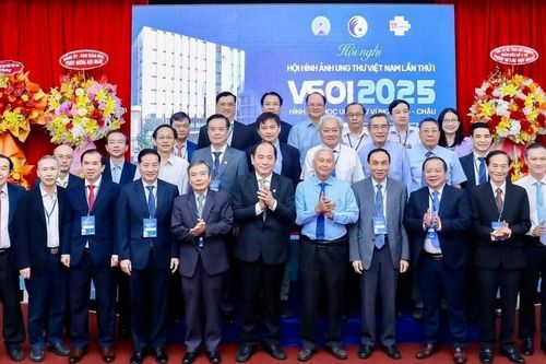 Vai trò trung tâm của hình ảnh học trong điều trị ung thư