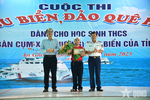 Lan tỏa tình yêu biển, đảo quê hương đến với học sinh Rạch Giá (An Giang)