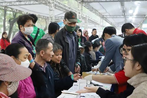 Nỗ lực thay đổi nhận thức và hành vi chăm sóc sức khỏe của người dân