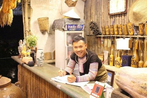 Người Mông ở Pà Cò giữ hồn văn hóa để níu chân du khách