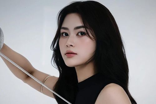Hot girl đấu kiếm Việt Nam gây sốt tại SEA Games 33