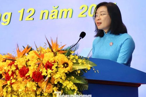 Bà Phan Thị Thúy Linh giữ chức Chủ tịch Công đoàn TP. Đà Nẵng nhiệm kỳ 2025–2030