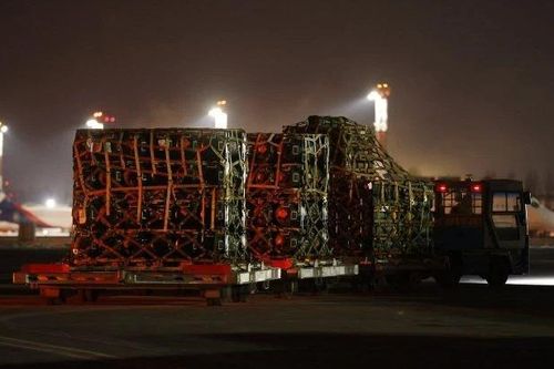 Ukraine sắp nhận lô vũ khí trị giá 5 tỷ USD từ NATO