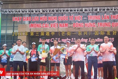 Hơn 1.000 vận động viên chạy giao lưu hữu nghị Quốc tế Việt - Trung