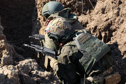 Nga đẩy mạnh tấn công Huliaipole, Ukraine tập kích cơ sở dầu khí ở Biển Caspian
