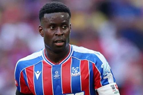 Bayern gọi Marc Guehi, Man Utd ưu tiên Ayyoub Bouaddi