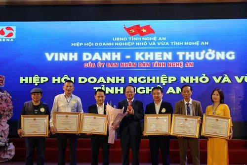 Kỷ niệm 20 năm thành lập Hội doanh nghiệp nhỏ và vừa tỉnh Nghệ An
