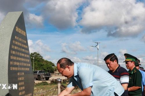Cà Mau: Trùng tu, nâng cấp Đền thờ 10 Anh hùng liệt sỹ khởi nghĩa Hòn Khoai