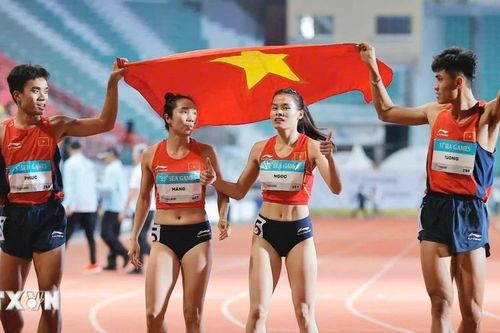 Điền kinh Việt Nam giành HCV nội dung hỗn hợp nam nữ, phá kỷ lục SEA Games
