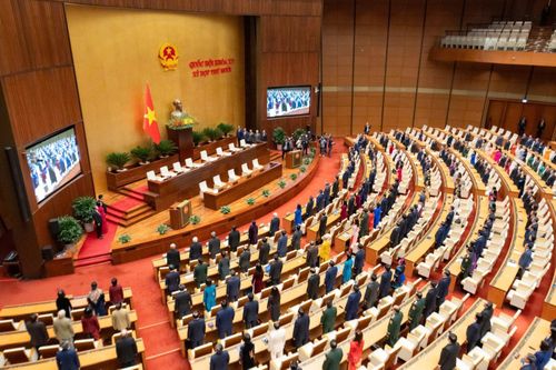 Quốc hội biểu quyết thông qua những quyết sách mang tầm chiến lược phát triển đất nước