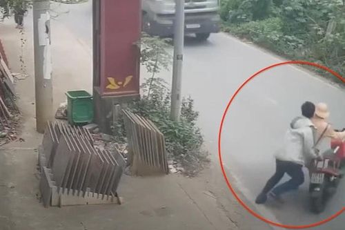 Vụ đẩy cảnh sát giao thông vào xe tải: Ranh giới mong manh giữa 'vi phạm' và 'tội phạm'