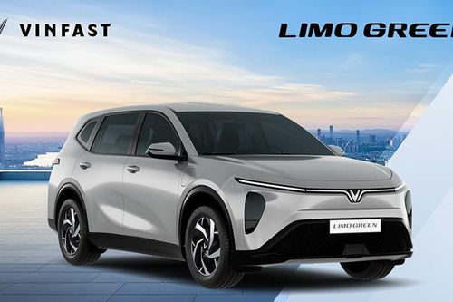 TOP 10 mẫu xe ô tô bán chạy nhất Việt Nam tháng 11/2025: VinFast áp đảo thị trường với doanh số 'khủng'