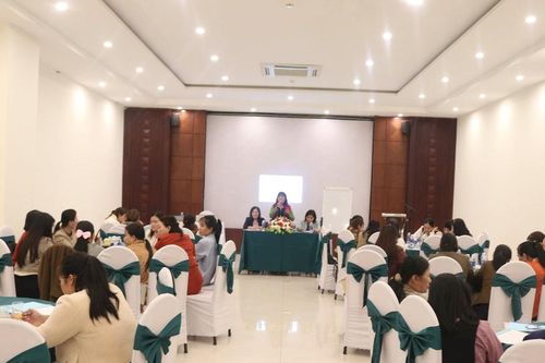 Nâng cao năng lực cho cán bộ phụ nữ hội làm công tác tuyên truyền, tư vấn hướng nghiệp tại Đà Nẵng