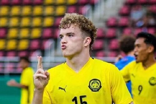 U22 Malaysia lách cửa hẹp, đón viện binh Fergus Tierney