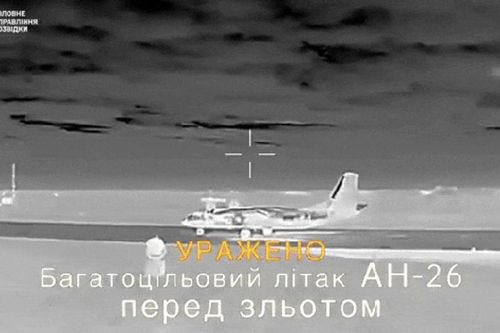 Ukraine dùng UAV tấn công An-26 và radar Nga ở Crimea