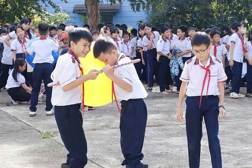 Giáo dục kỹ năng sống cho 1.200 học sinh phía Tây Lâm Đồng