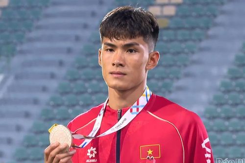 Vận động viên Phú Thọ phá kỷ lục quốc gia và giành Huy chương Bạc SEA Games