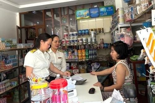 Thuế tỉnh Điện Biên hoàn thành chiến dịch 30 ngày chuyển đổi hộ kinh doanh sang kê khai thuế
