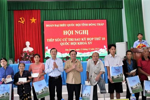 Phó Chủ tịch Quốc hội Lê Minh Hoan: Bảo đảm quyền, lợi ích của người dân