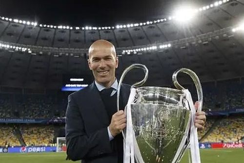 HLV Zidane ra điều kiện trở lại dẫn dắt Real Madrid