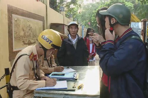Xây dựng môi trường giao thông an toàn cho học sinh