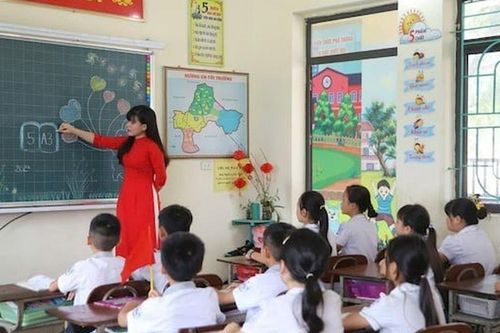 Nhà giáo sẽ được hưởng mức phụ cấp 150% lương hiện hưởng trong thời hạn 5 năm khi là các đối tượng nào theo Dự thảo?
