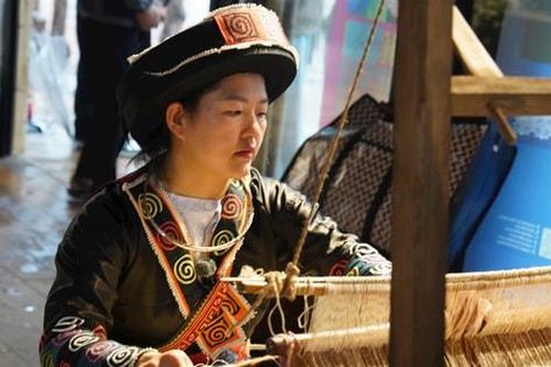 Câu chuyện về giao lưu và hội nhập văn hóa