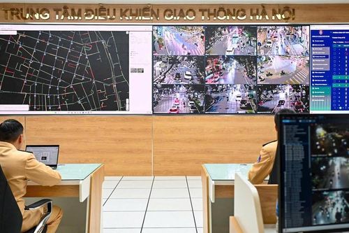 Hà Nội: Chính thức kích hoạt hơn 1.800 'mắt thần' AI, thiết lập 'làn sóng xanh' giúp giảm 30% thời gian chờ đèn đỏ
