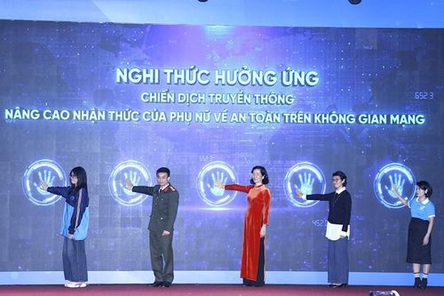Thúc đẩy nhận thức và an toàn cho phụ nữ trên không gian mạng