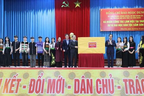 Cần tiếp tục hoàn thiện mô hình dự bị đại học dân tộc