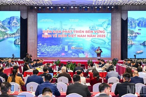 Phát triển kinh tế biển Việt Nam theo hướng xanh và bền vững