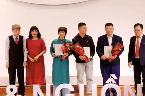 40 tác giả được vinh danh tại cuộc thi thơ làng Chùa lần thứ 3
