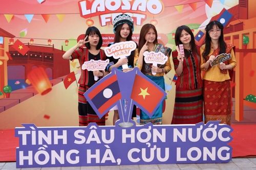 Thế hệ trẻ góp phần vun đắp quan hệ hữu nghị vĩ đại, đoàn kết đặc biệt Việt Nam-Lào