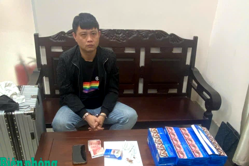 Bắt đối tượng người nước ngoài tàng trữ ma túy khi nhập cảnh vào Việt Nam