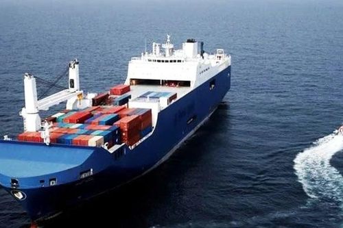 Mỹ đột kích con tàu đang trên đường đến Iran, thu giữ linh kiện quân sự