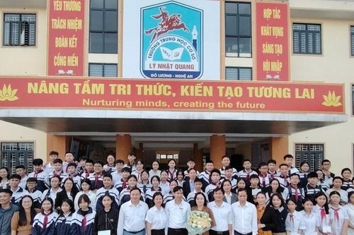 'Lộ diện' những gương mặt xuất sắc nhất tại Kỳ thi học sinh giỏi lớp 9 của Nghệ An