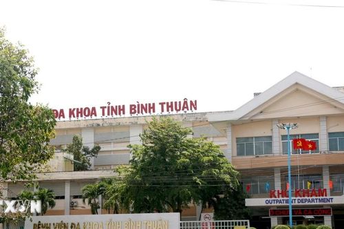 Lâm Đồng: Gần 40 người nhập viện sau khi ăn bánh mỳ tại cùng một tiệm