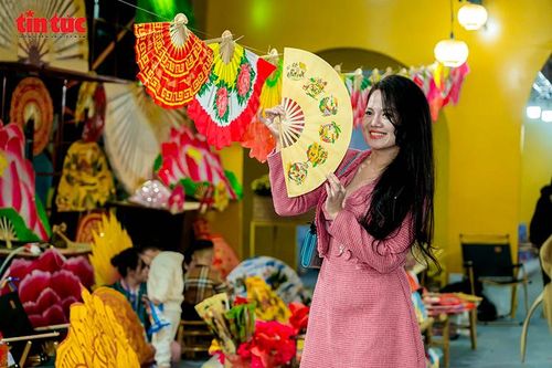 Hơn 30.000 lượt khách tham quan Liên hoan Ẩm thực và Du lịch làng nghề Hà Nội 2025
