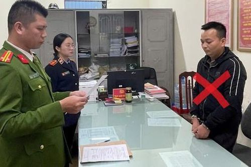 Bắt tạm giam đối tượng đâm cảnh sát giao thông tại 'chốt' kiểm tra nồng độ cồn