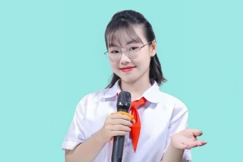 MC nhí tỏa sáng trên nhiều sân khấu lớn