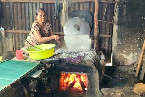 Hơn 50 năm giữ hương vị mì Quảng truyền thống tại Gia Lai