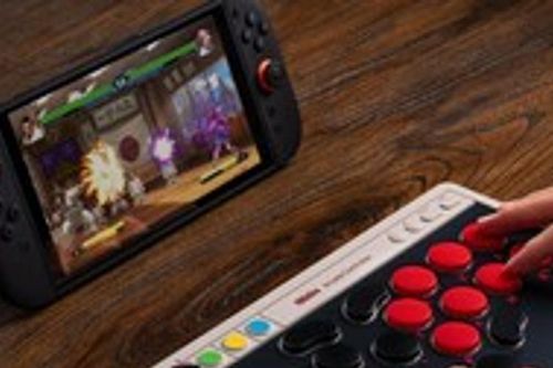 Tay cầm 8BitDo Arcade trong suốt bất ngờ lộ diện với giá 95 USD