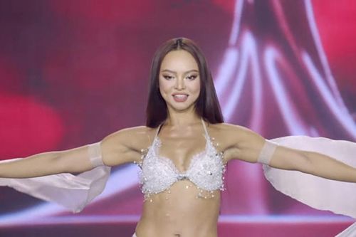 Mai Ngô dừng chân ở Top 12 trong đêm chung kết Miss Charm