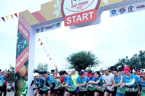 Cao Phong Trail 2025 - Sắc cam chinh phục đỉnh cao Bản Mừng